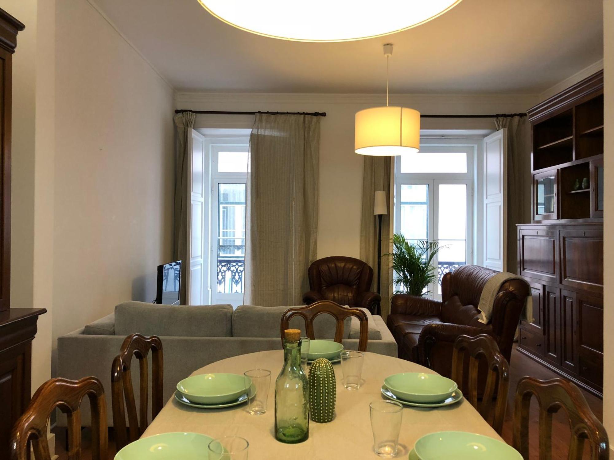 Charming 2 Bedroom Apartment - Bairro Alto, Principe Real リスボン エクステリア 写真